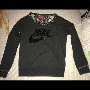 Nike SB shirt